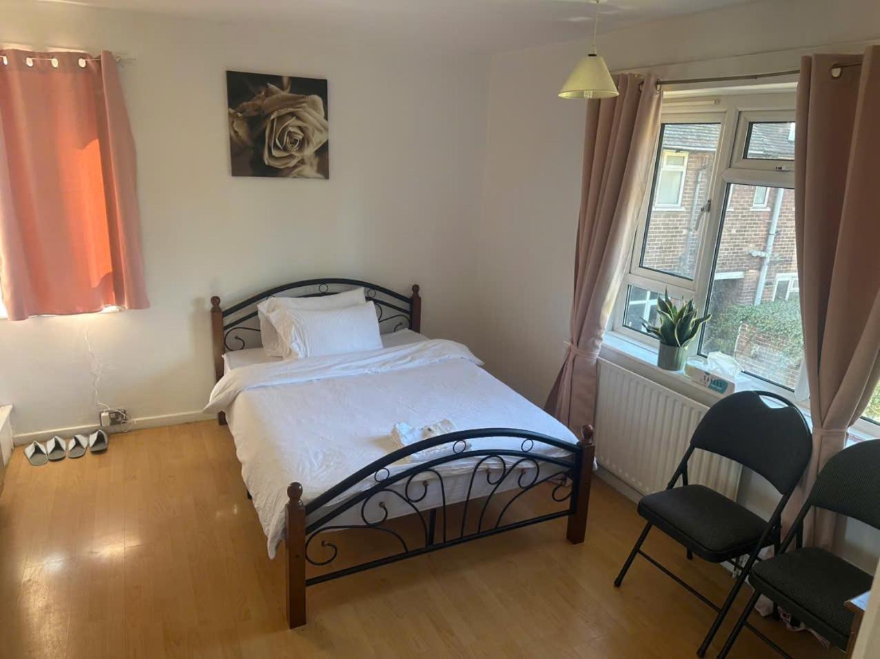 Tran Uk Homestay Londra Esterno foto